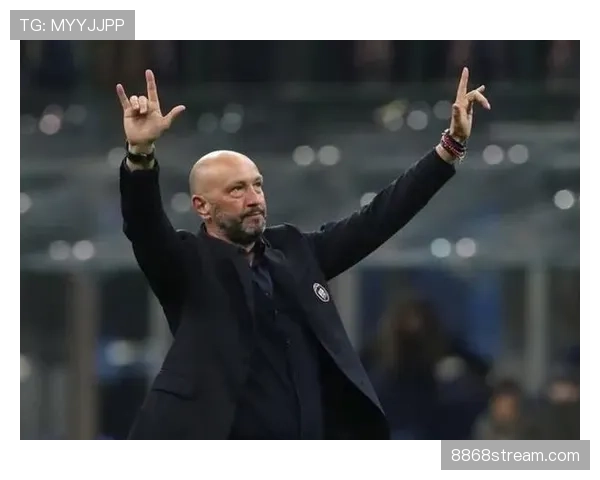 布冯关键扑救稳守门线：经验如何弥补防线新人短板