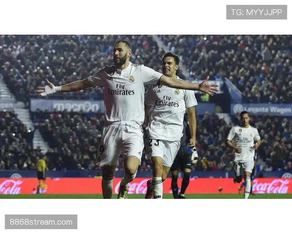 本泽马与贝尔皇马生涯进攻贡献差异及战术适配性解析